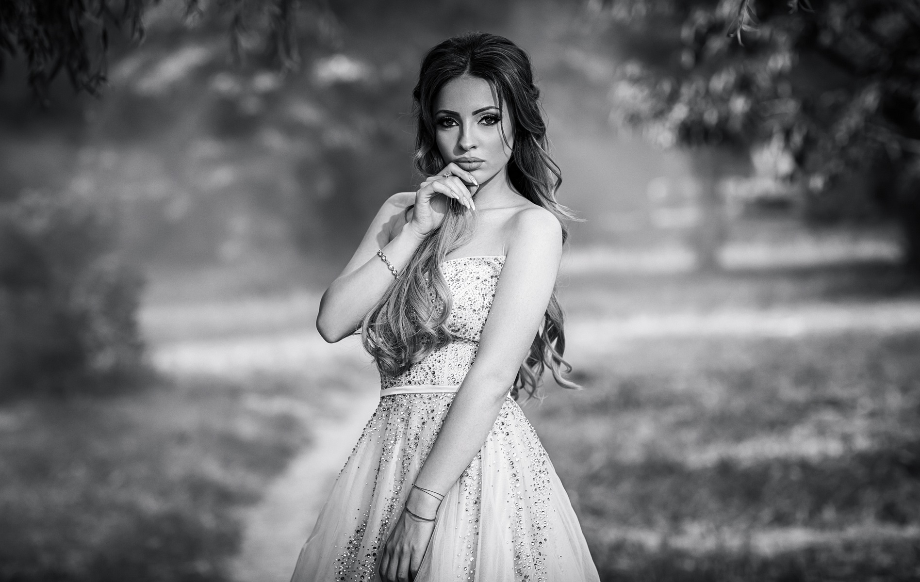 036 Nikol session